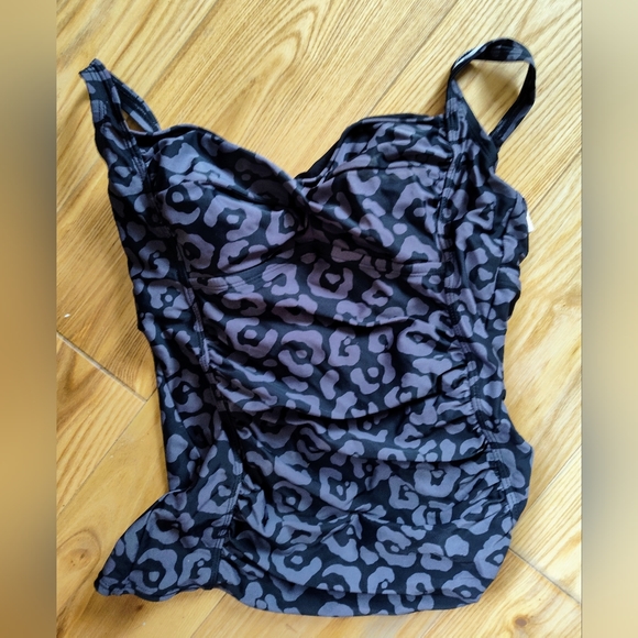 Swim top tankini Summer Sale 🌼 - Picture 4 of 4